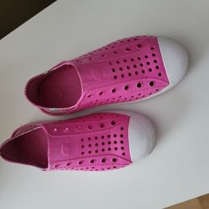 Skechers CROCS - Size 3